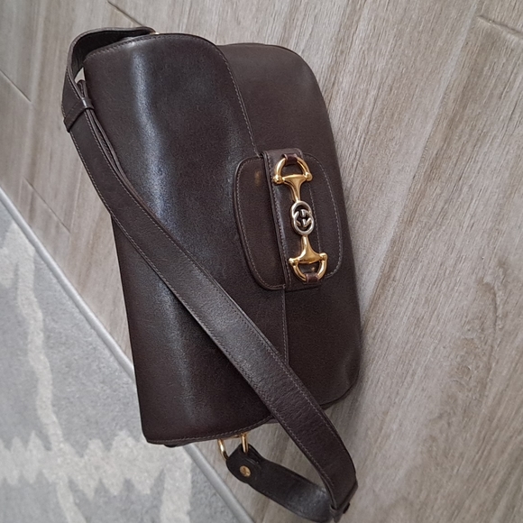 Authentic vintage Gucci Horsebit leather shoulder bag - Picture 1 of 16